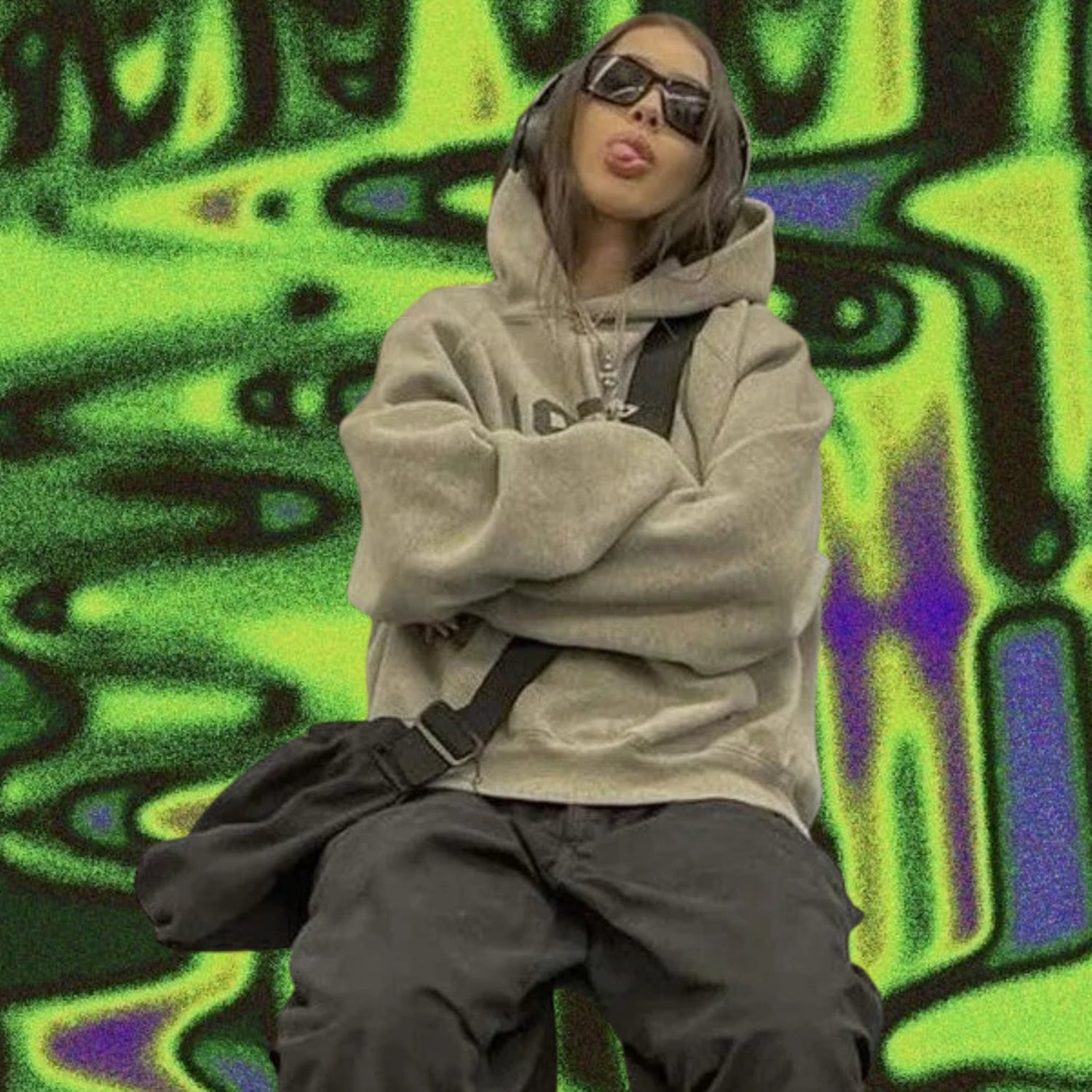 Y2K streetwear hoodies for women – bold prints & oversized fits