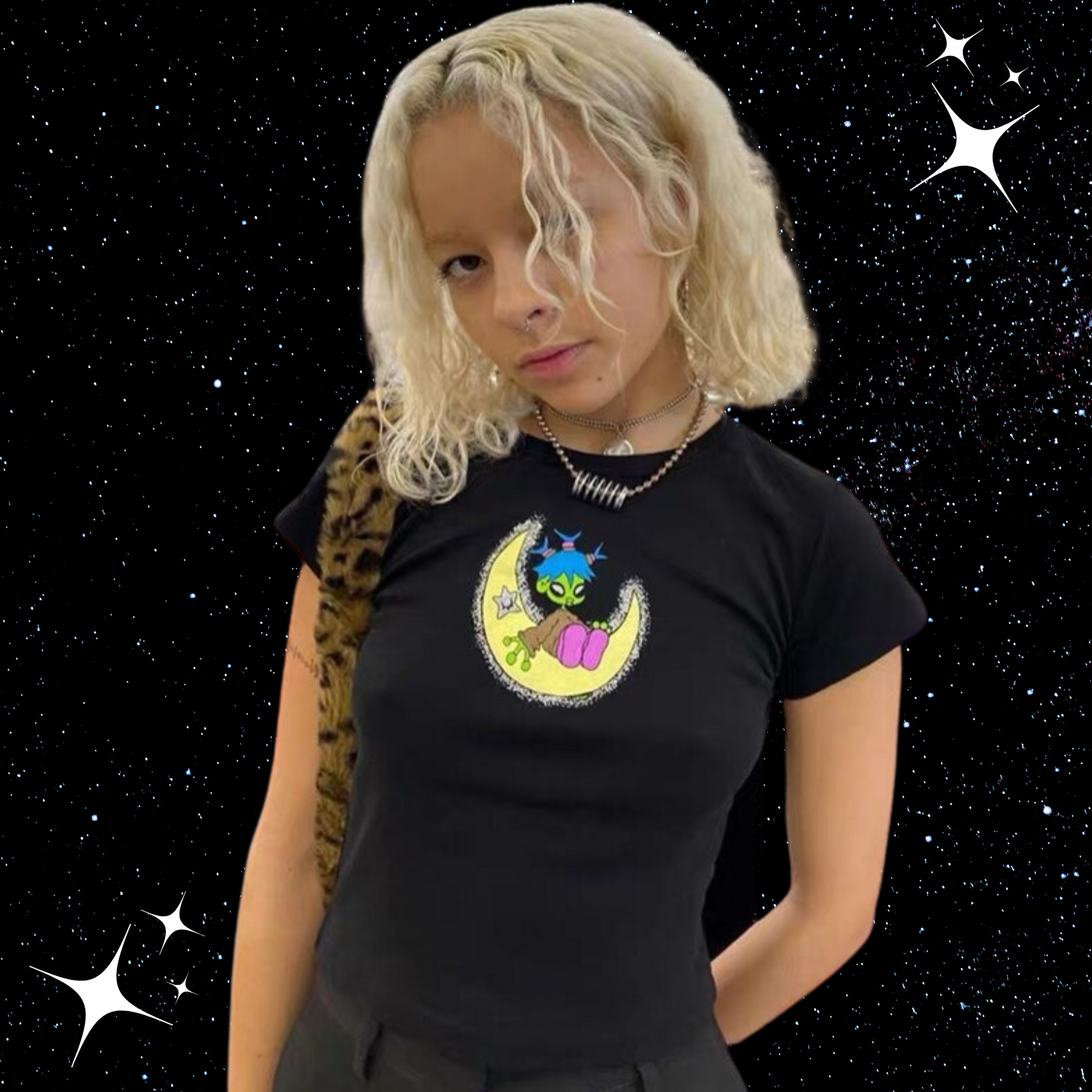 Alien Girl Crop Tee